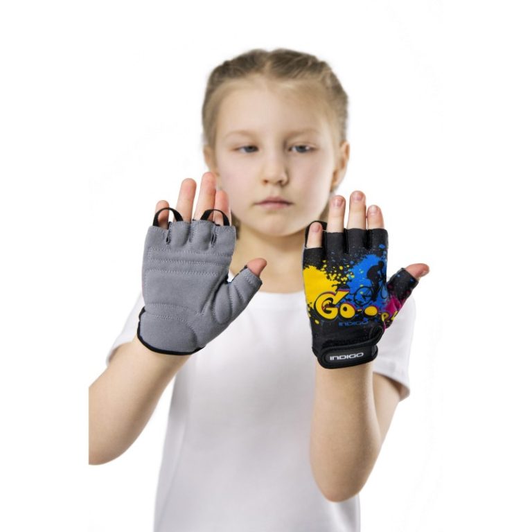 kid's cycling gloves